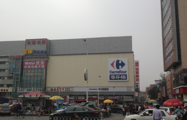 天津白堤路43中学羽毛球馆费用-天津中学羽毛