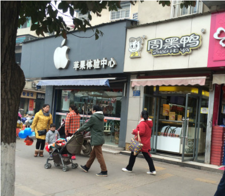 鱦