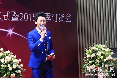 鱦2015＾᡿Ļ
