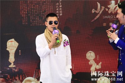 鱦2015＾᡿Ļ