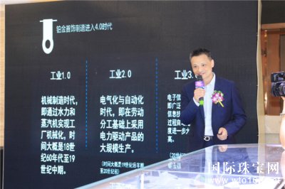 鱦2015＾᡿Ļ