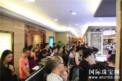 鱦2015＾᡿Ļ