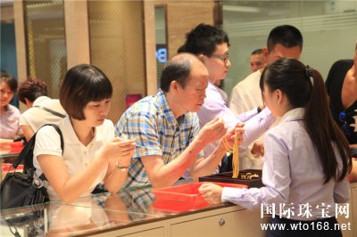 鱦2015＾᡿Ļ