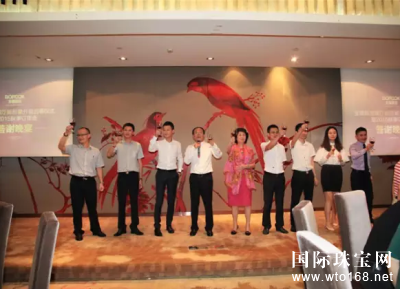 鱦2015＾᡿Ļ