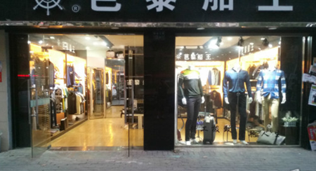 鱦