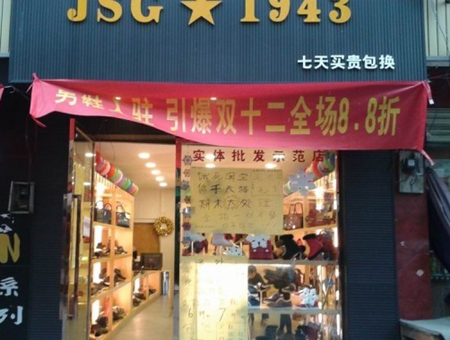 鱦