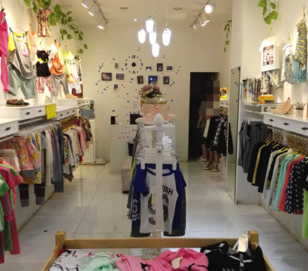 鱦