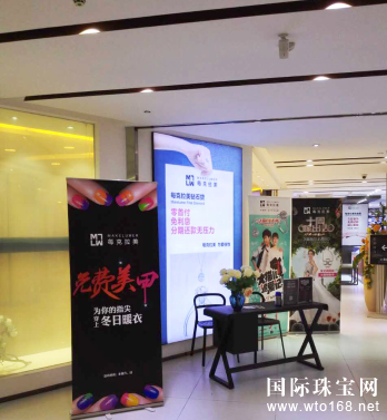 ���ꡢ������μ�ã�ÿ�����������