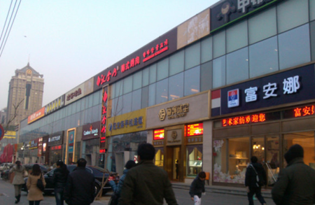 鱦