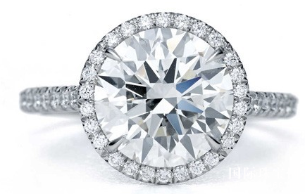 约90多万;tiffany高级珠宝系列soleste 圆形切割 钻石指,石