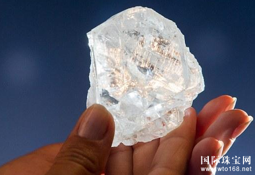 晕!最大钻石原石开拍落槌3.3亿元仍未成交_国