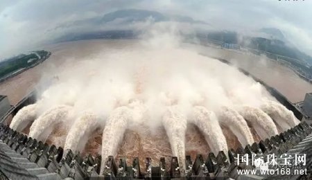 鱦人漱ʷס죡ͬʱجľȻ...