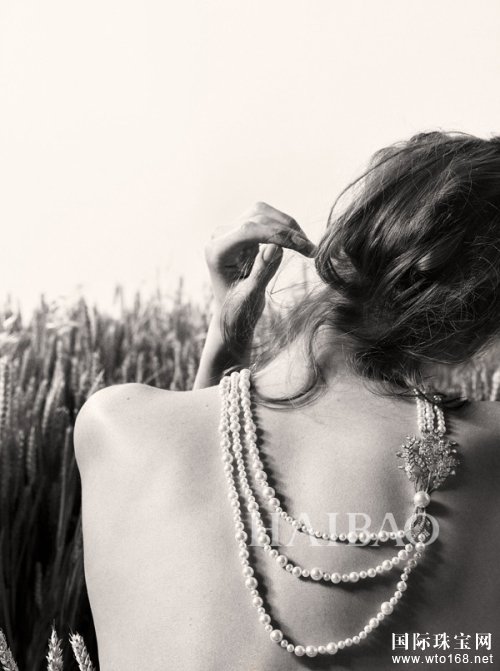 ζƳ*ΪƵ“Les Bles de Chanel”Ʒ鱦ϵ