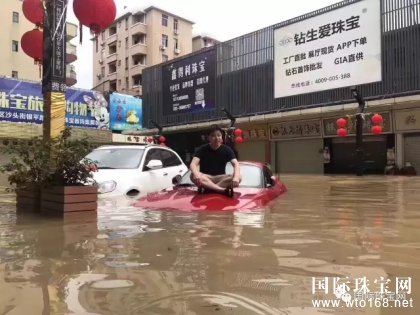 ݱϴ鱦 鱦ڱʯƯ