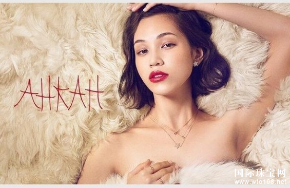 鱦*