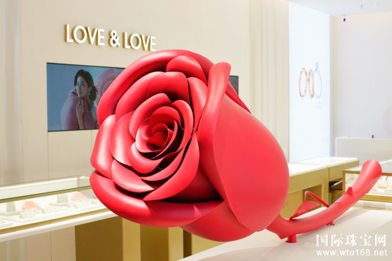 LOVE&LOVE뱻ȫռ ڹ鱦չ