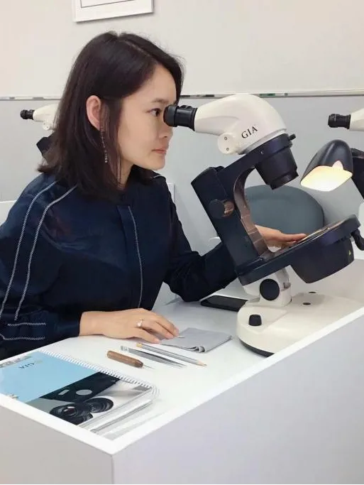 ARLENE BAI 鱦˰ڼ鱦Ʒ