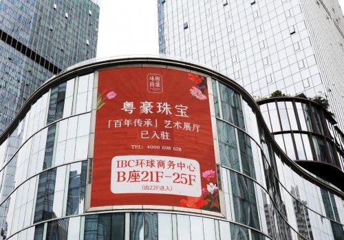 鱦