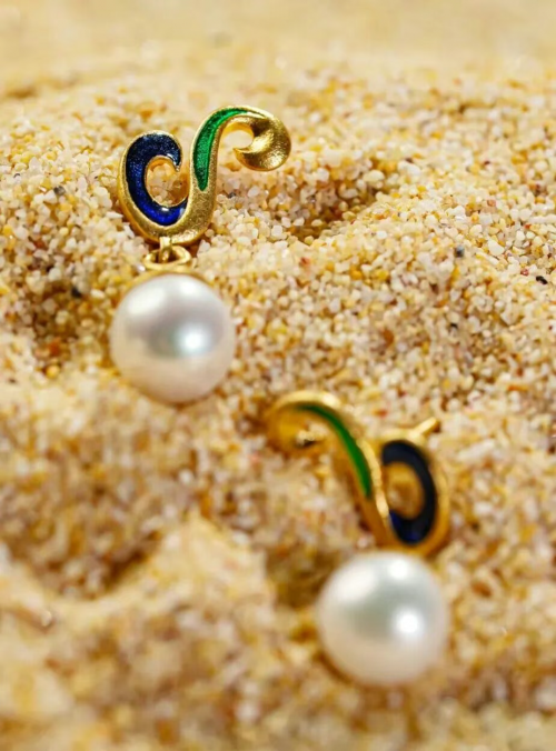 ����ػ�&middot;�ֶ���